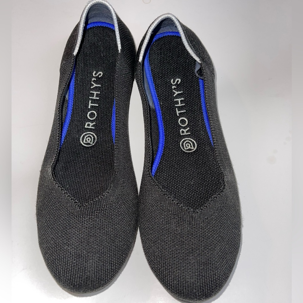 Rothys Retired Black White Halo Round Toe Flats Size 9/10 (See Description)